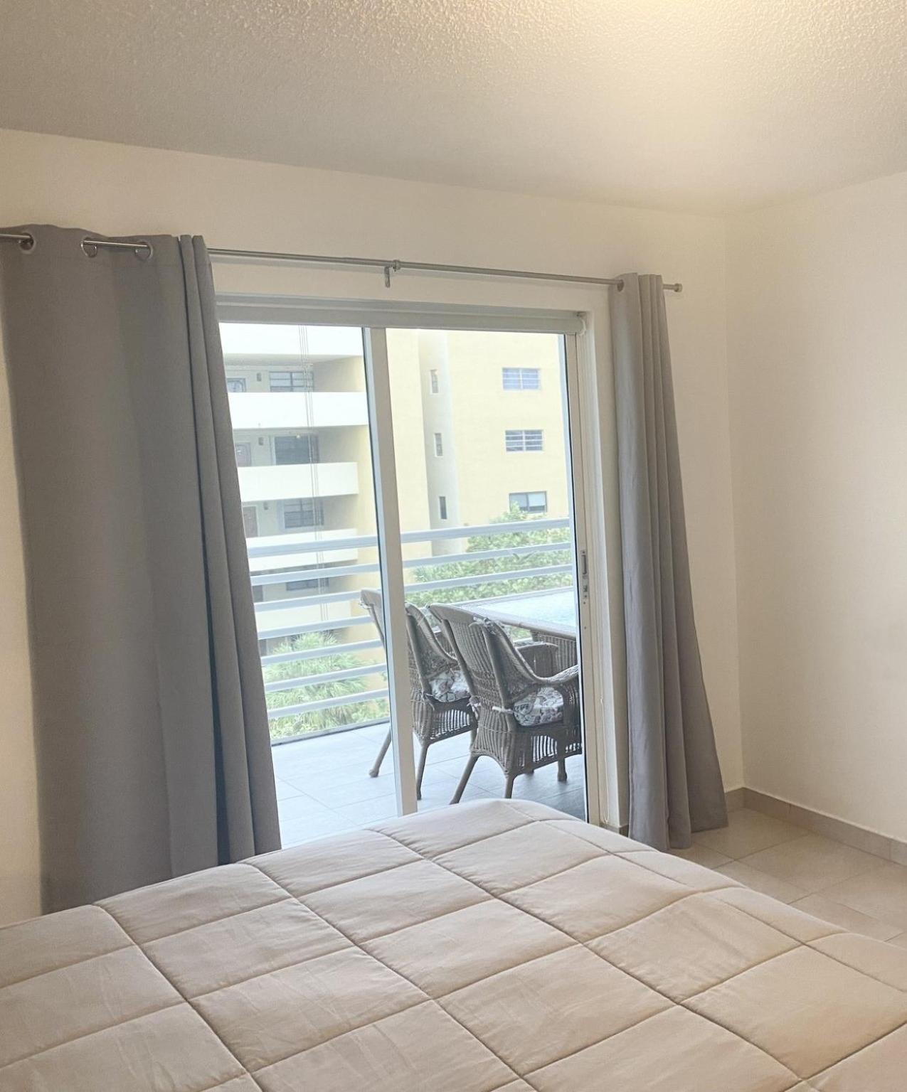 Le Frontenac Villa Sunny Isles Beach Eksteriør bilde