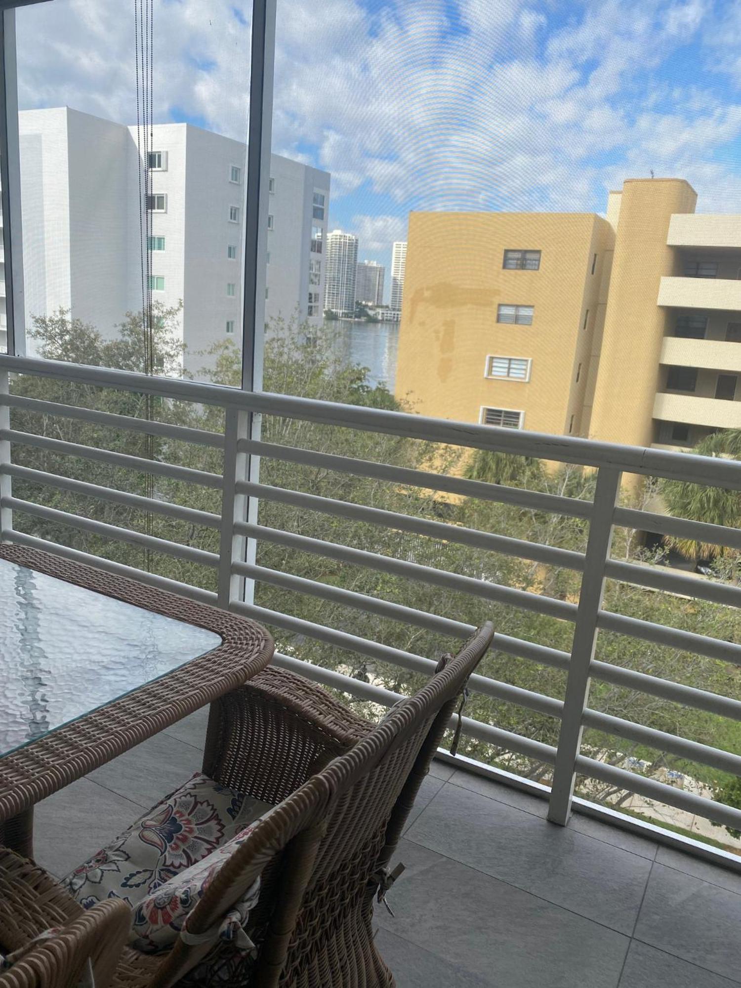 Le Frontenac Villa Sunny Isles Beach Eksteriør bilde