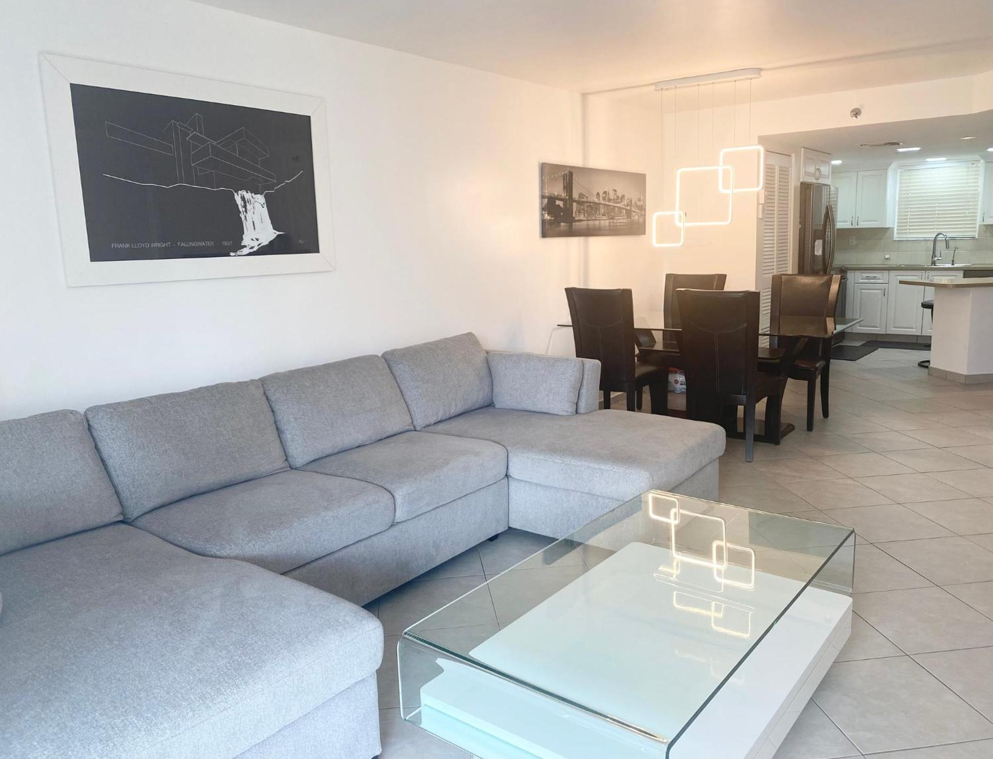 Le Frontenac Villa Sunny Isles Beach Eksteriør bilde